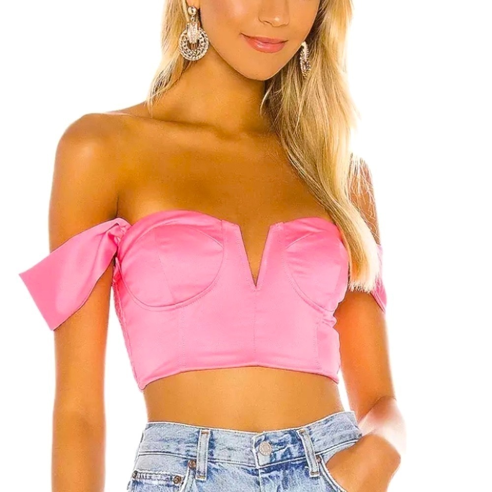 superdown Pink Off-Shoulder Sweetheart Crop Top